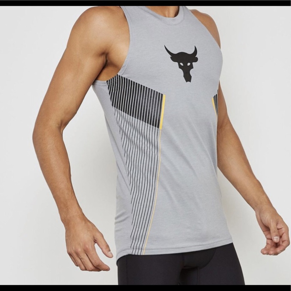 Men’s Under Armour muscle shirt